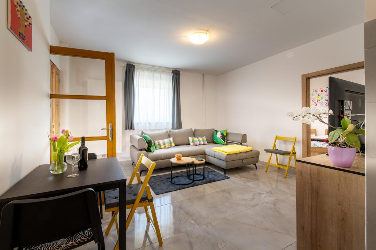Apartman Jabuka Карловац Экстерьер фото