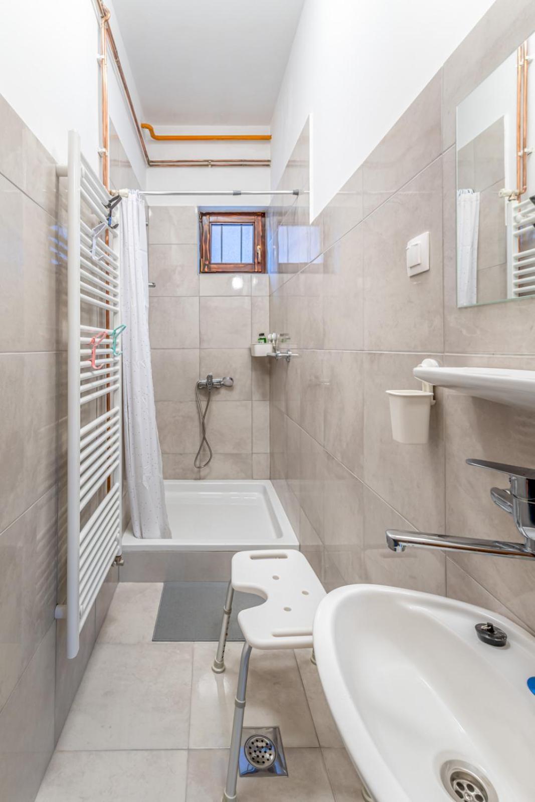Apartman Jabuka Карловац Экстерьер фото
